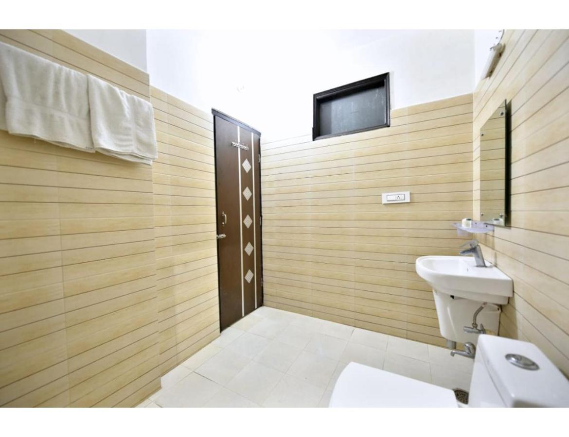 Hotel Dalhousie Grand Banikhet Εξωτερικό φωτογραφία