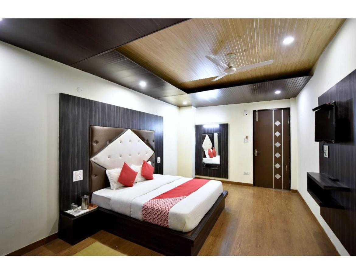 Hotel Dalhousie Grand Banikhet Εξωτερικό φωτογραφία