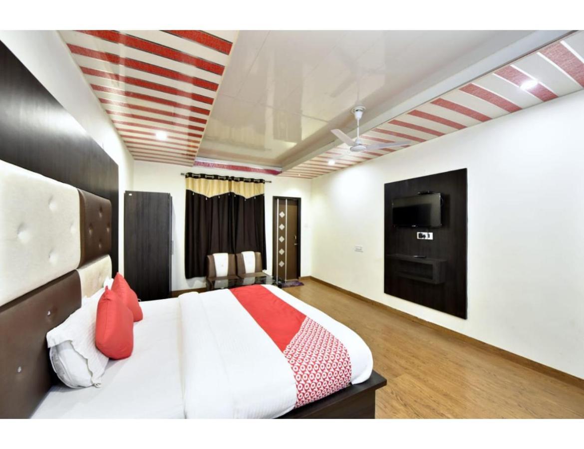 Hotel Dalhousie Grand Banikhet Εξωτερικό φωτογραφία