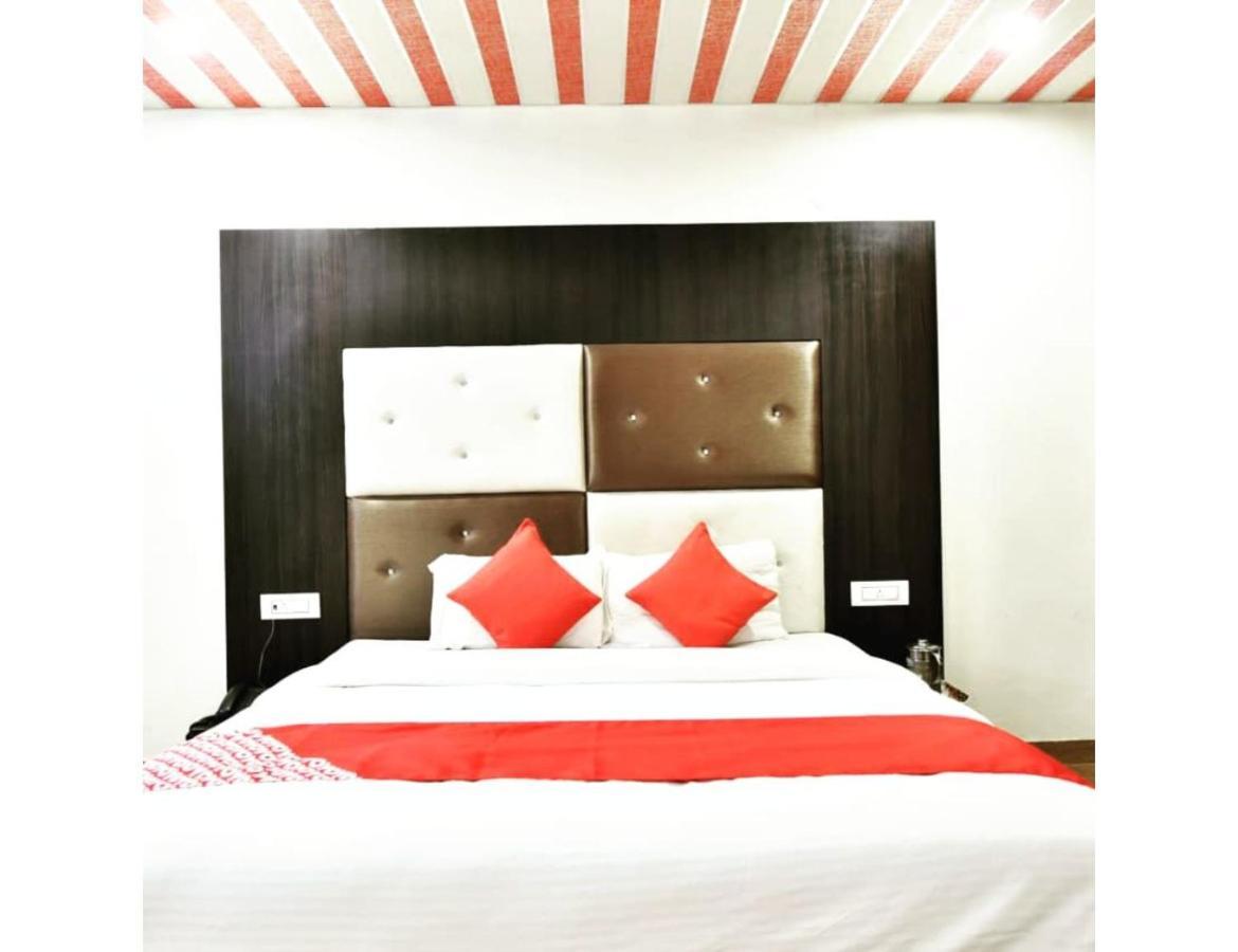 Hotel Dalhousie Grand Banikhet Εξωτερικό φωτογραφία