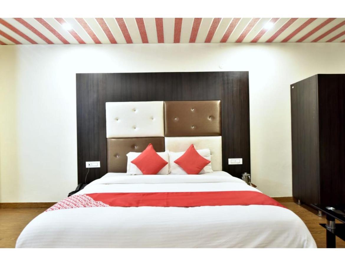 Hotel Dalhousie Grand Banikhet Εξωτερικό φωτογραφία