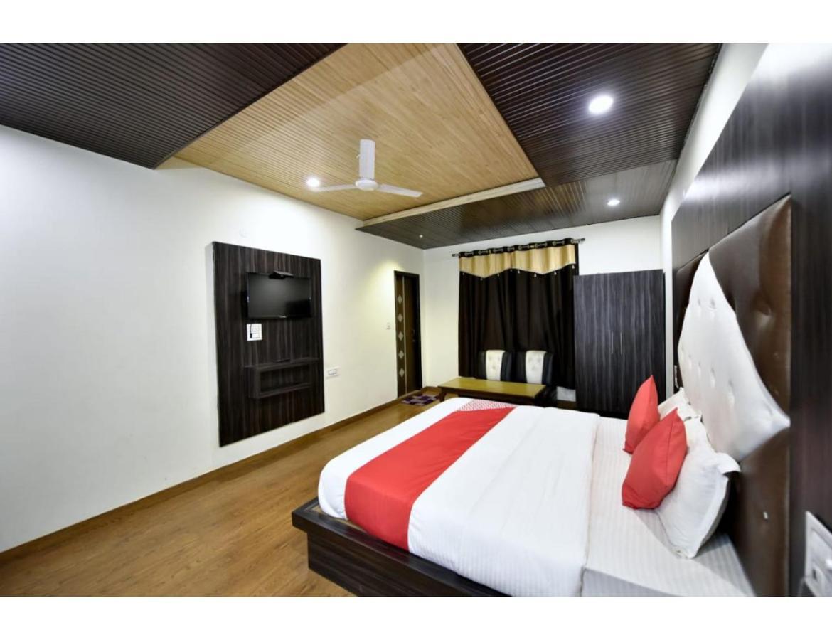 Hotel Dalhousie Grand Banikhet Εξωτερικό φωτογραφία